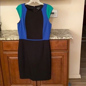 Beautiful Tahari Black, Geeen and Blue Dress